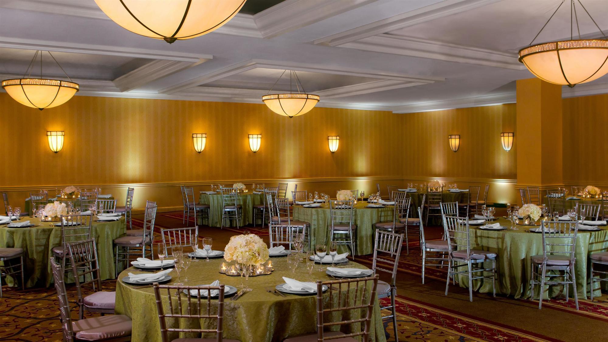 Sheraton Reston Exterior foto